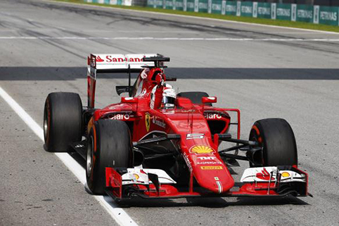 Vettel Ferrari Sepang 2015